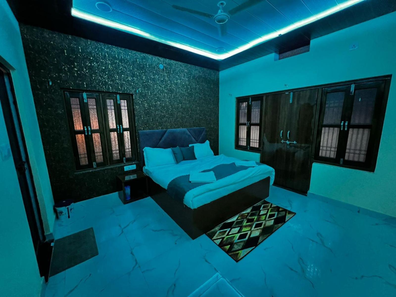 Hotel Gulab Residency Varanasi Esterno foto